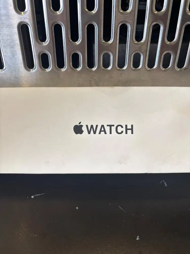 JUAL CEPAT! Apple Watch SE 3 44 mm