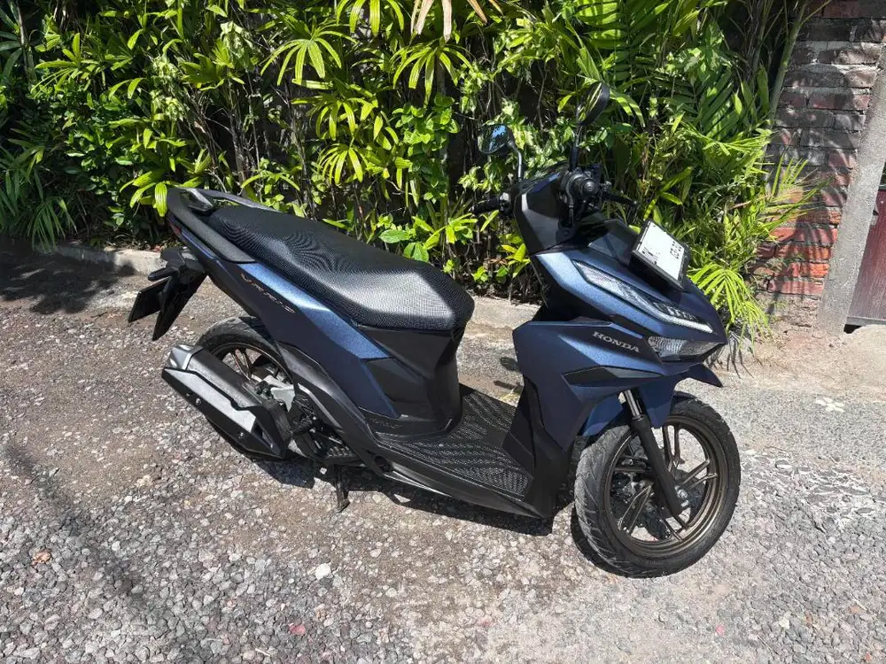 Honda Vario 125cc 2025 – Surat Lengkap BPKB Ready, Plat DK, Keyless