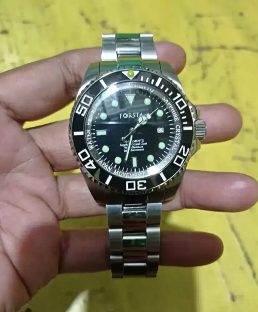Jam Mewah Forsta