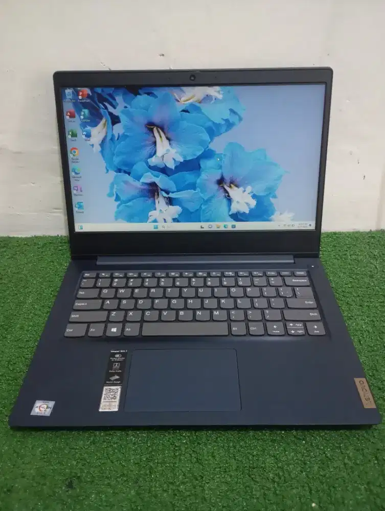 Laptop Lenovo ideapen Slim 3 Athlon Silver Ram 8gb SSD 256gb