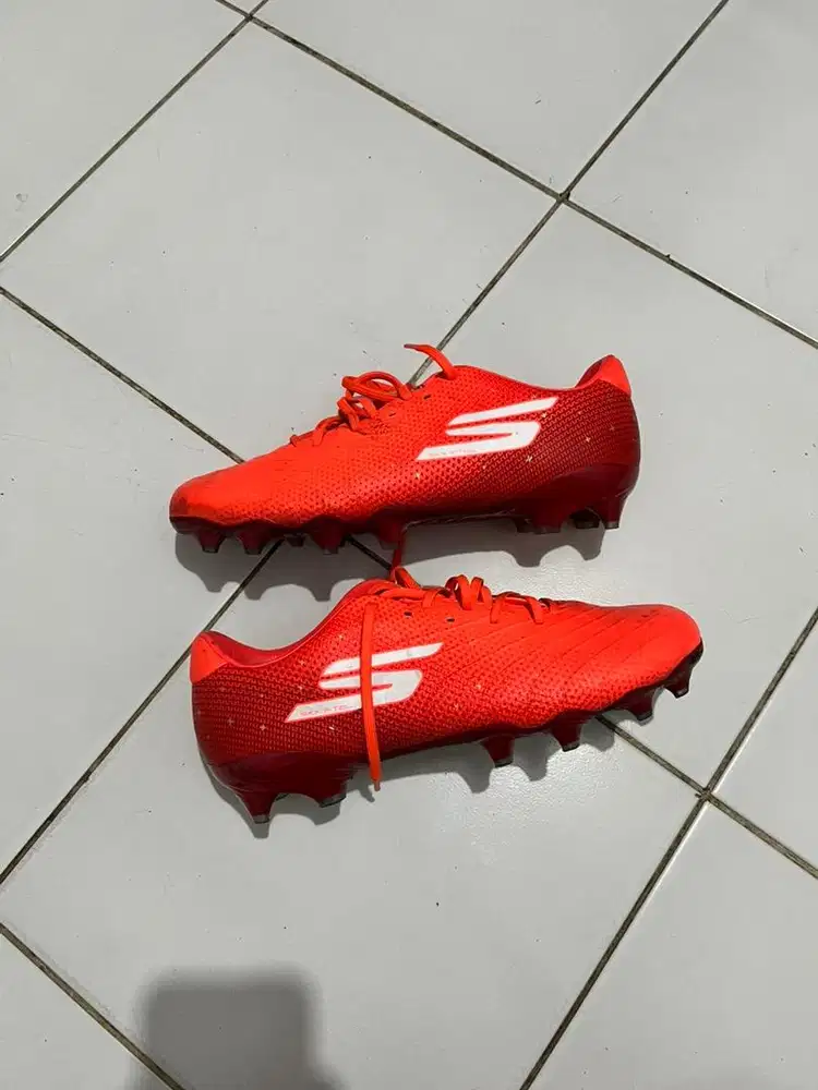 Sepatu Bola Skechers Harry Kane