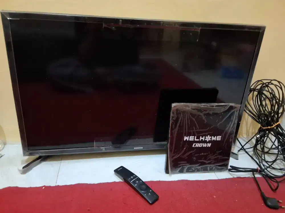 Samsung 32 inch tipe UA32T4500AK (Smart TV HD)