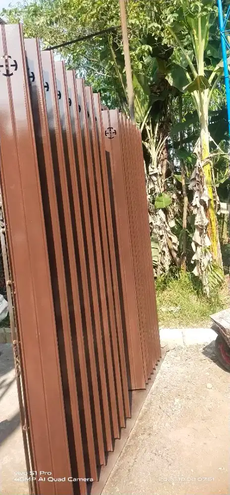 Pintu Harmonika
