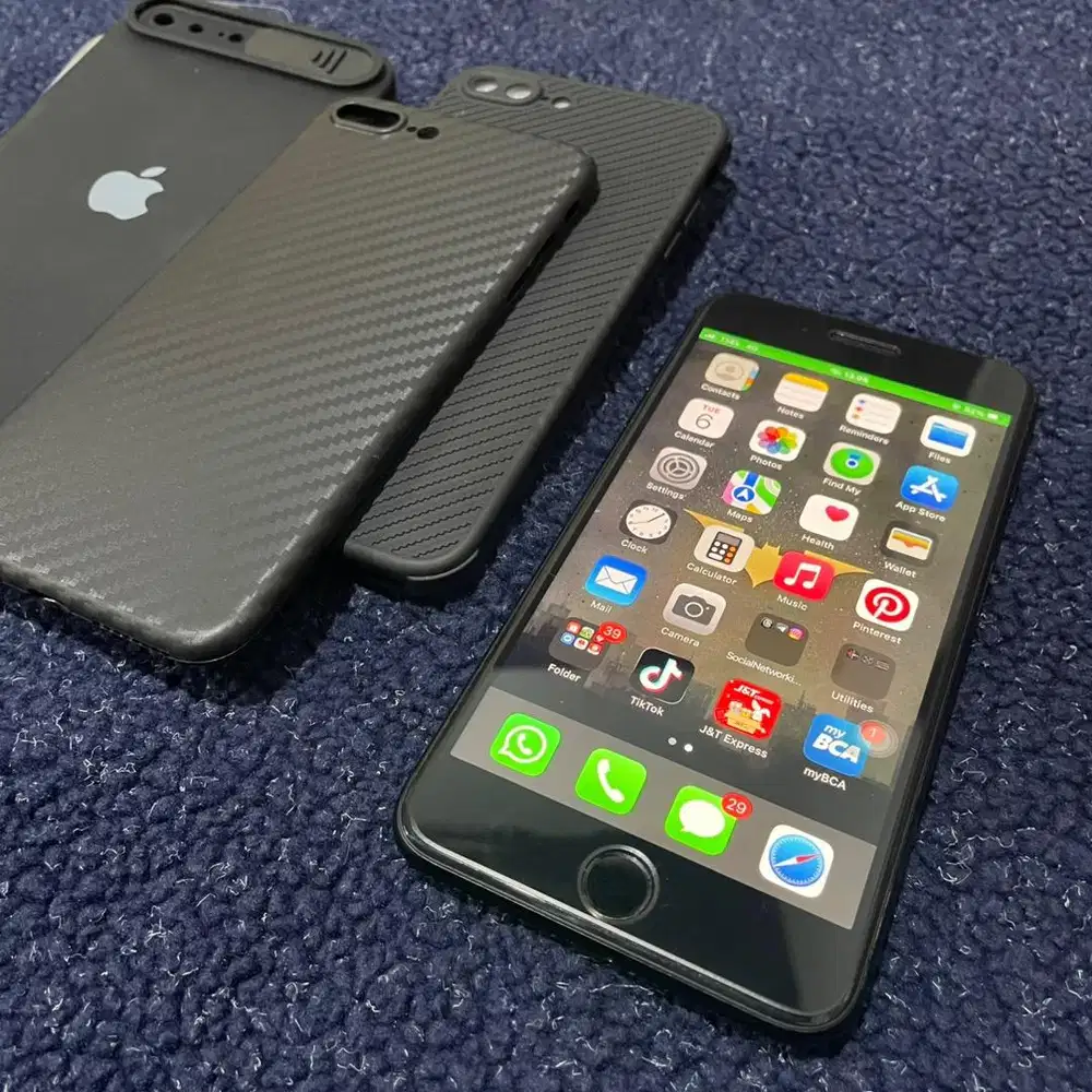 Apple iphone 7+ 7 plus 256GB 4G LTE resmi ibox mulus like new no minus