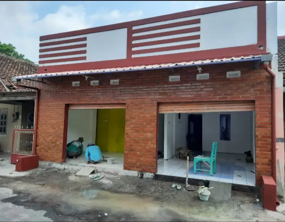 DIJUAL KIOS 2 PLONG DI MAGUWOHARJO
