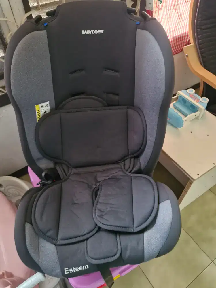 Car seat bayi merk BABYDOES