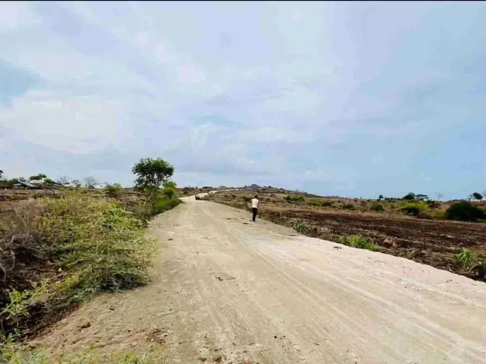 DIJUAL LAHAN 1 HEKTARE OCEAN VIEW DEKAT SIRKUIT MANDALIKA