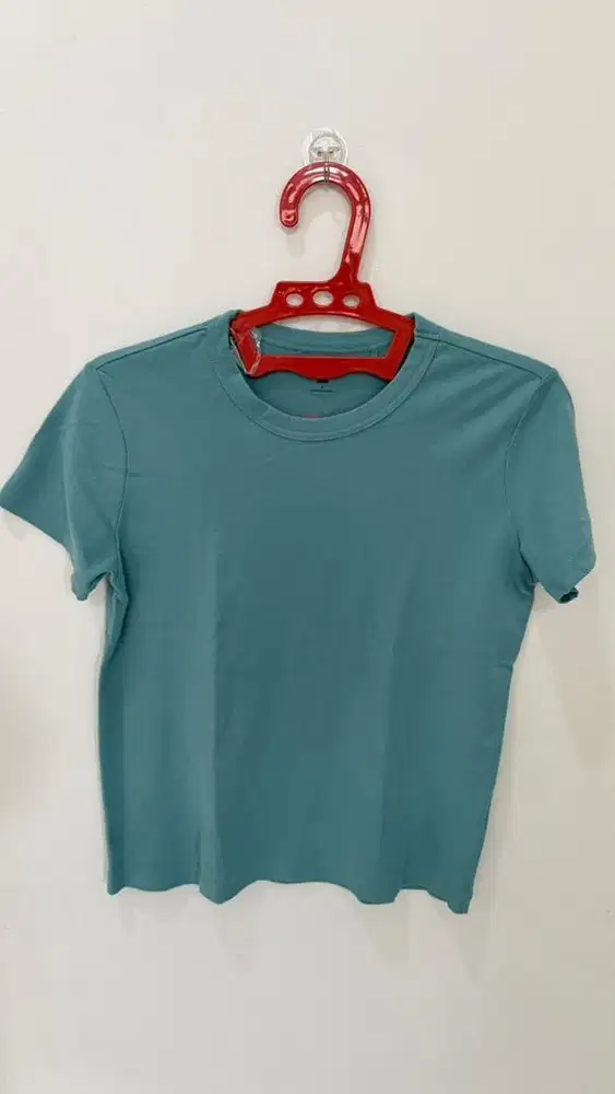 Preloved kaos SUKO
