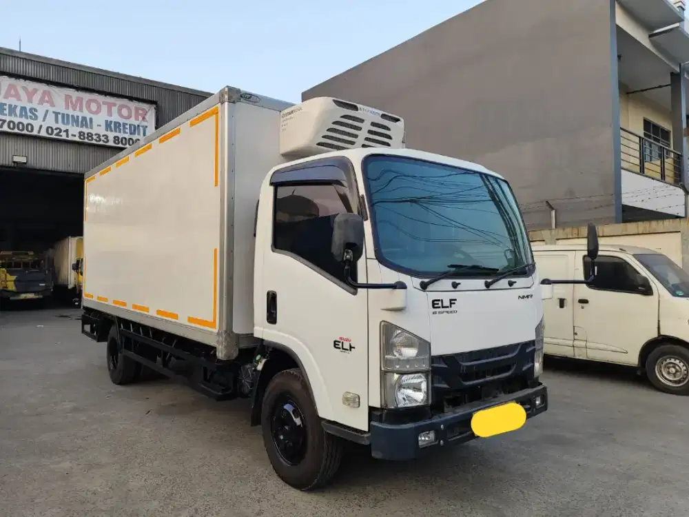 Isuzu NMR L 6 Roda Box Frezer Long Chasis 2022