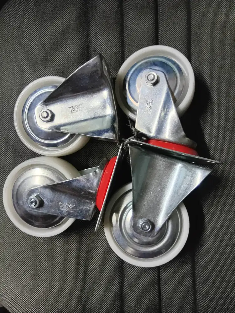 Roda Troli/Meja/Lemari Plastik/Karet 4 Inch 1 Set 2 Hidup 2 Rem