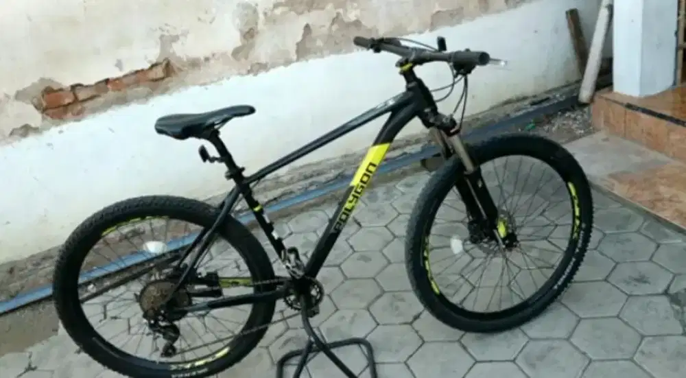 Sepeda MTB Polygon