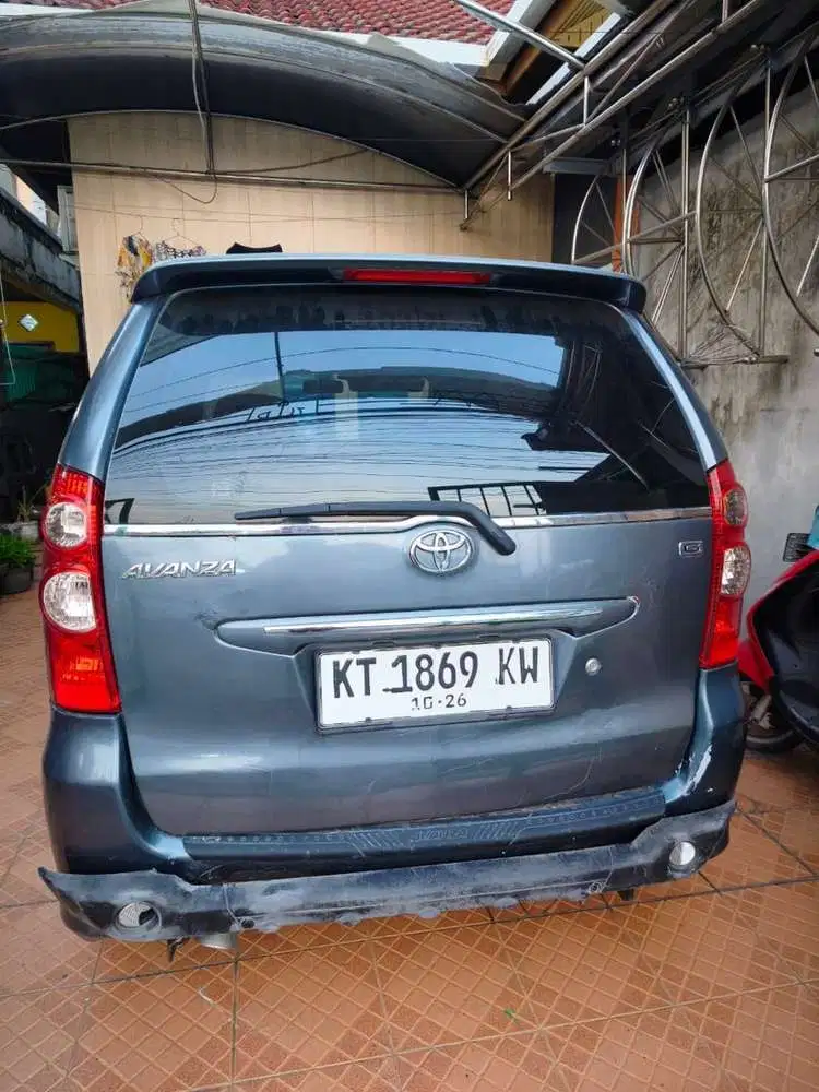 Toyota Avanza 2011 Bensin
