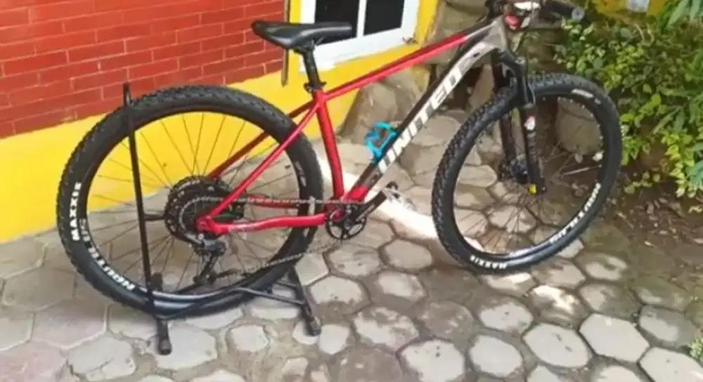 Sepeda MTB United Clovis