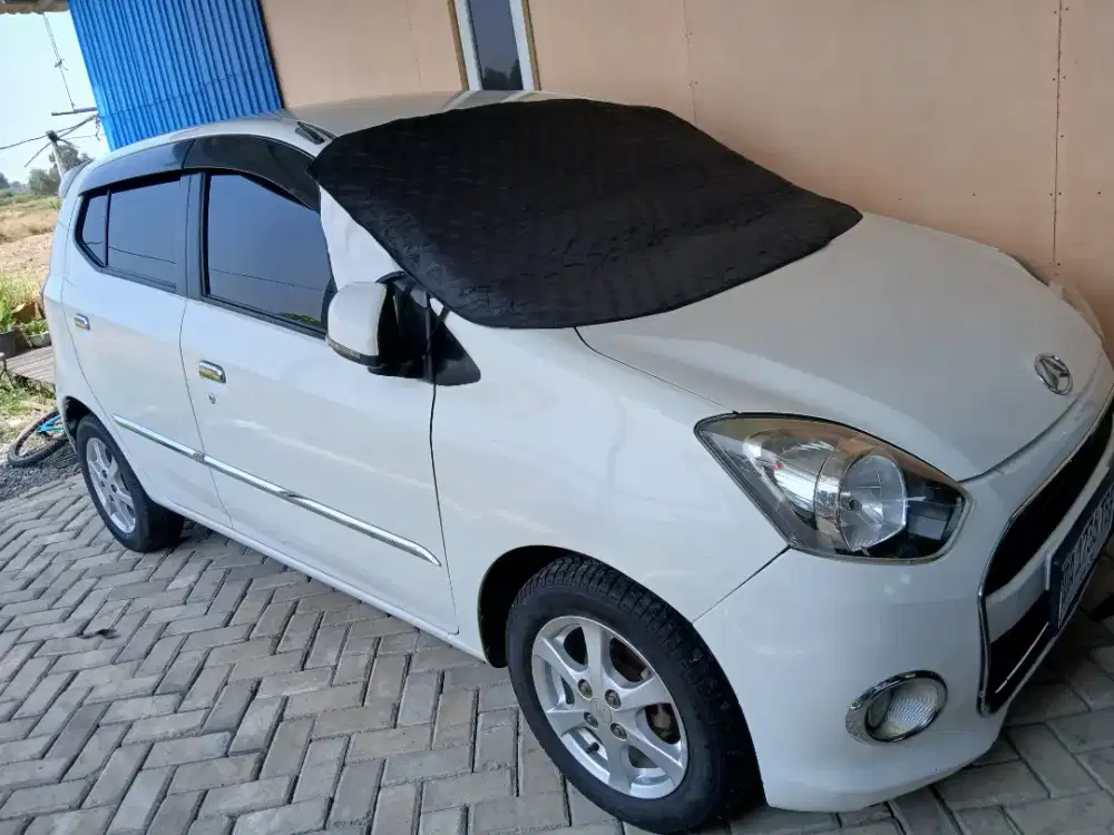 Ayla X 1.0 Manual 2016 pakaian pribadi