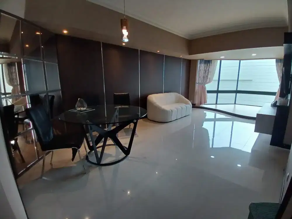Dijual Taman Anggrek Condominium 2BR Uk 88 m2 at Jakarta Barat