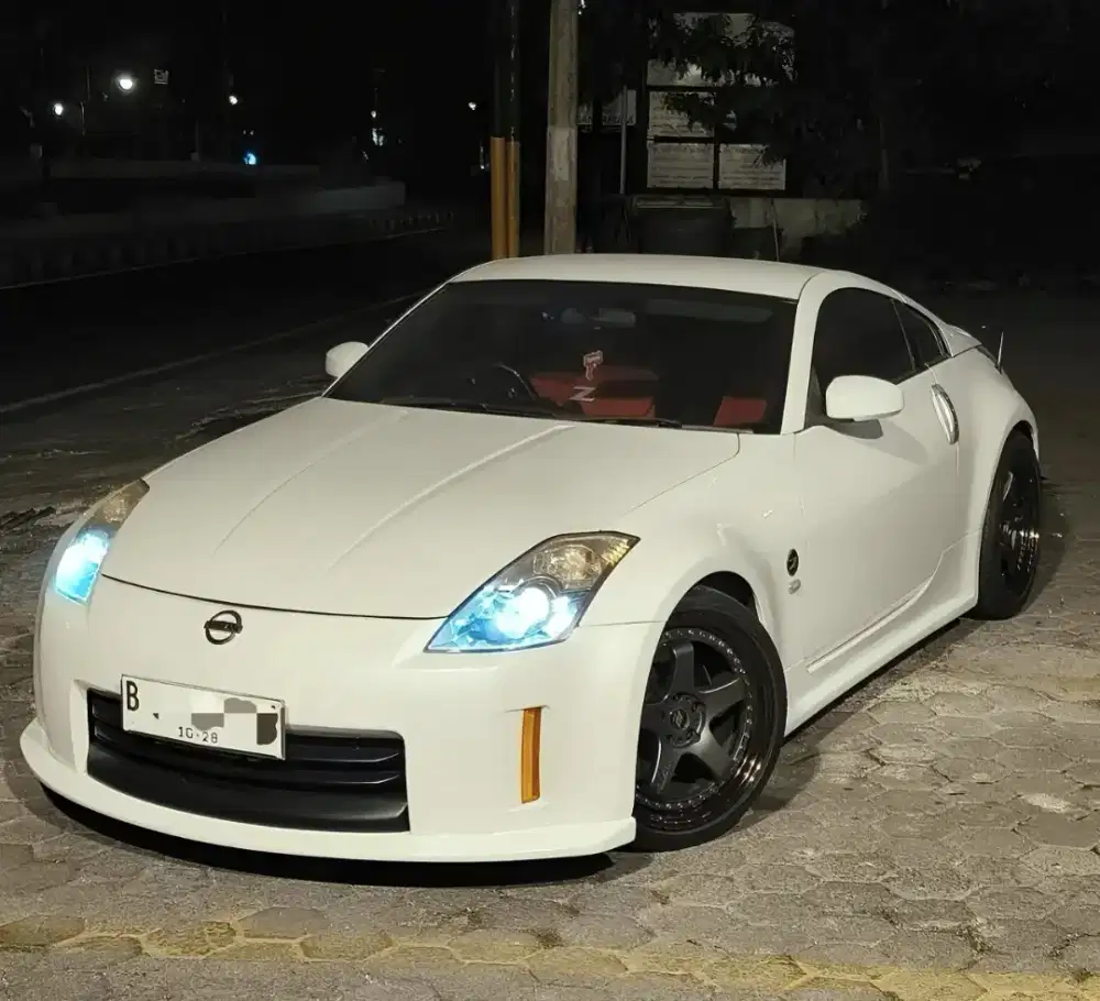 Nissan Fairlady 2006 putih, A/T no PR