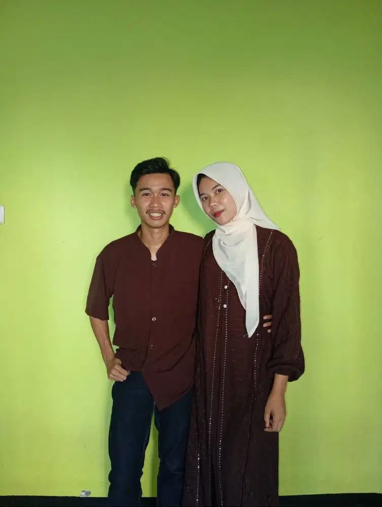 Mencari pekerjaan art & jaga toko