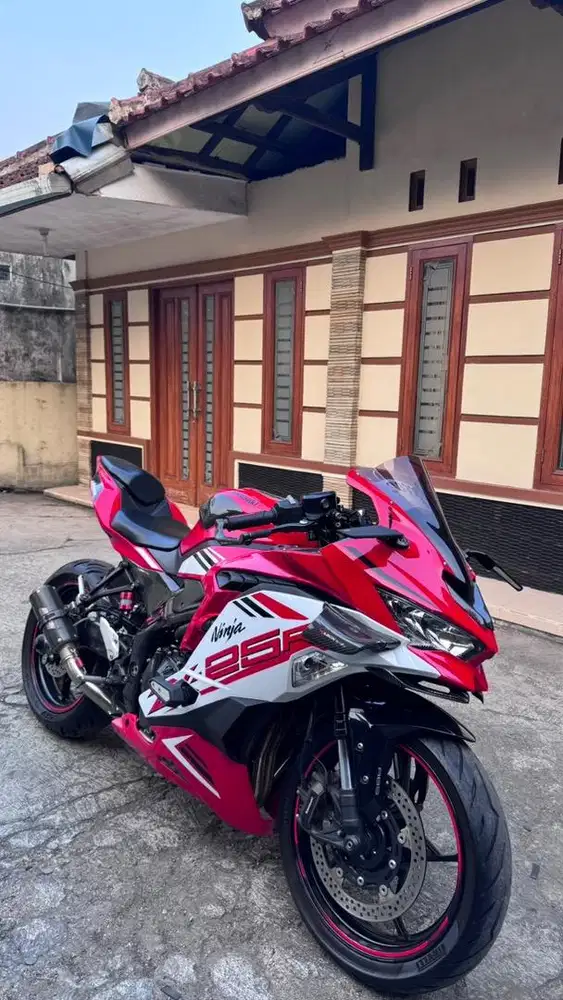 Di jual zx 25 r tahun 2022 ABS QS SE