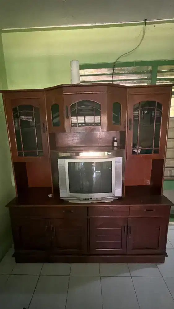 Lemari TELEVISI