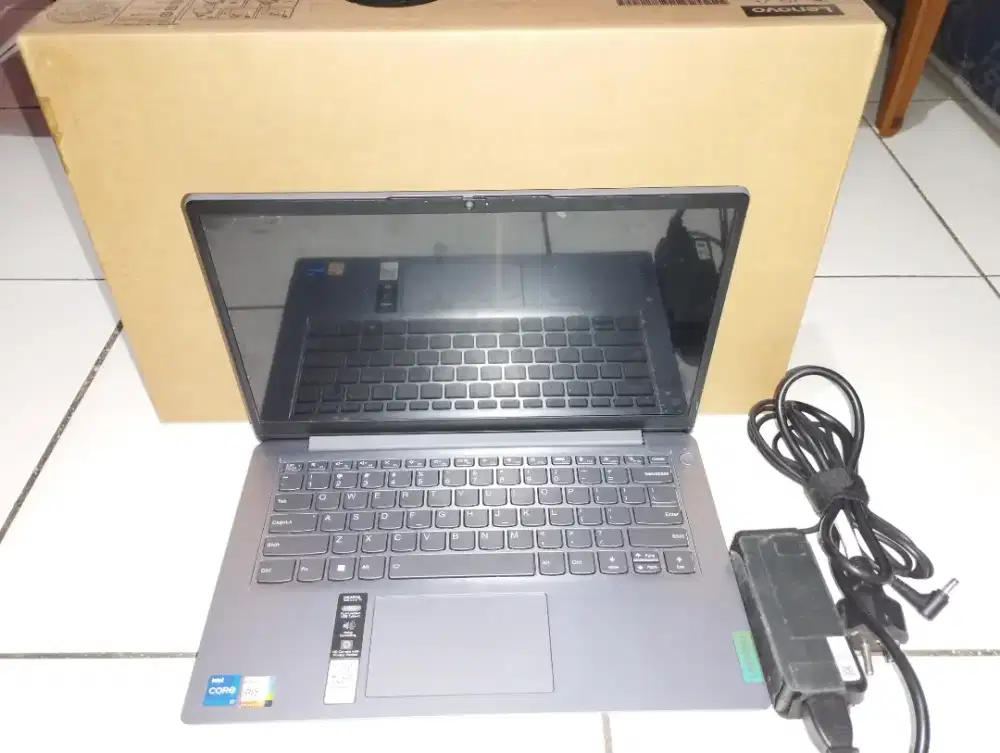 Lenovo IdeaPad Slim 3 Core i7 Gen 12 RAM 16GB