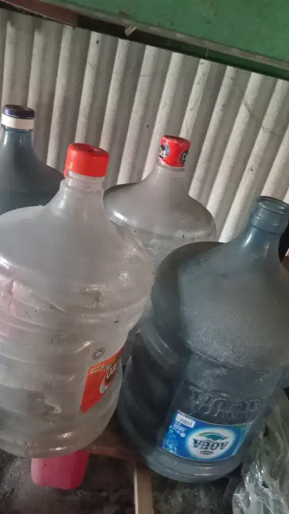 Galon air minum