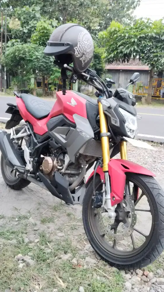 Honda CB 150R Streetfire 2023