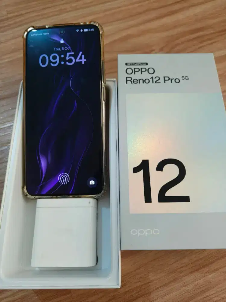 Oppo Reno 12 Pro 5G 12/512GB Warna Coklat Mulus