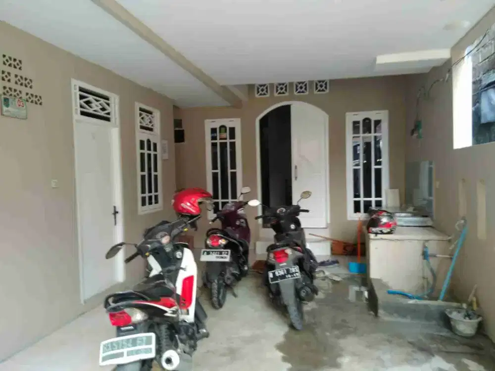 Dijual rumah kost 17 pintu di beji Depok