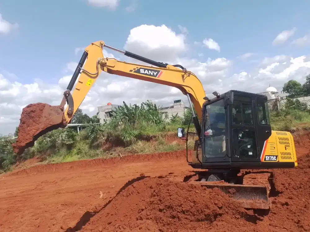 Excavator pc 50 dozer d31 vibro 10-12 ton