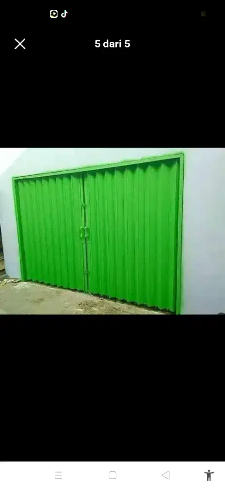 Rolling door, folding gate