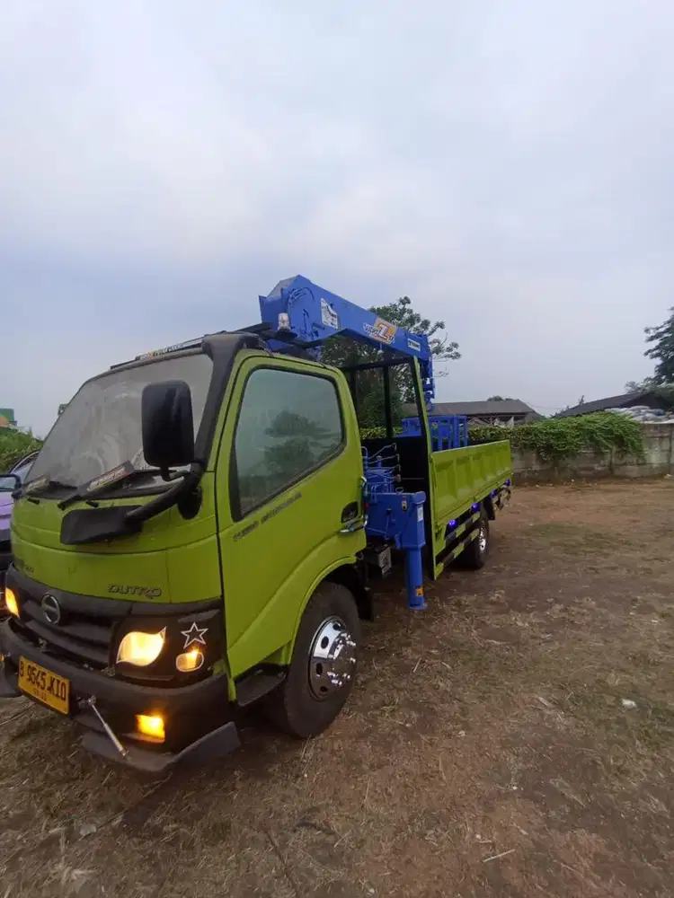 dutro 2016, crane 3 ton 4 section