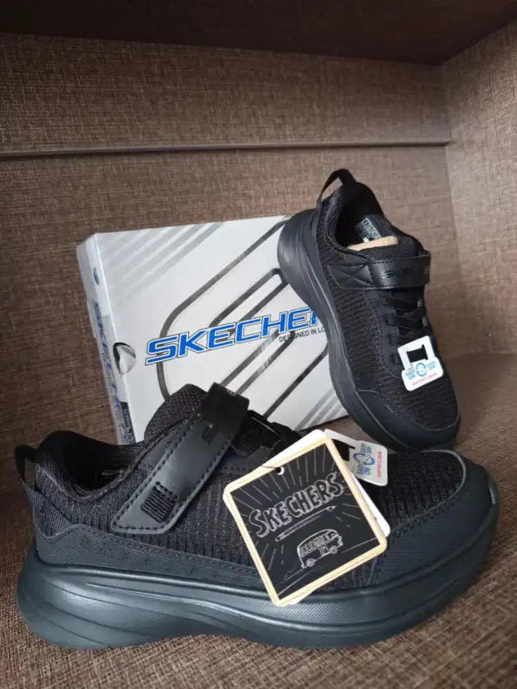 Sepatu Sekolah Anak Skechers Original