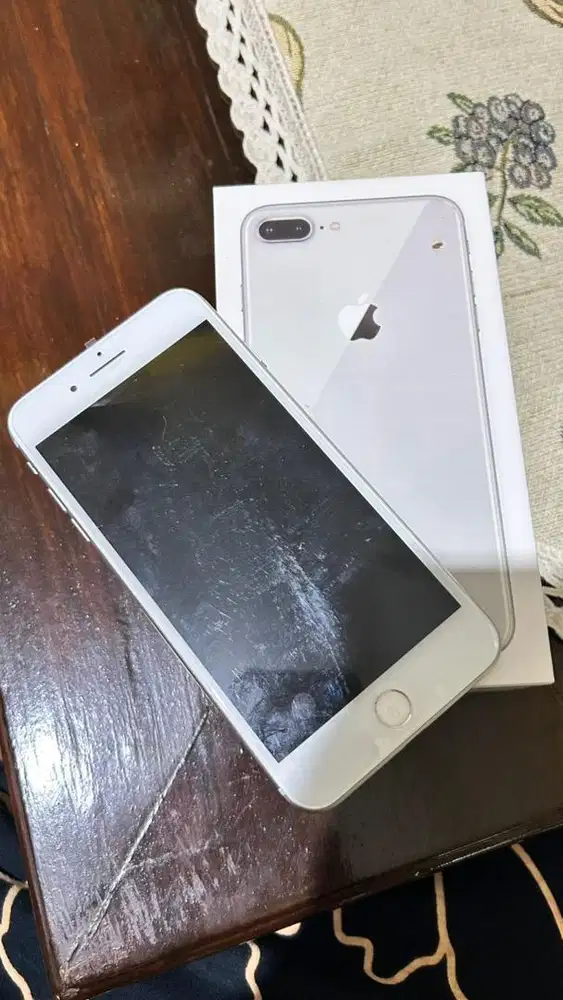 Di Jual Iphone 8 Plus 64GB White