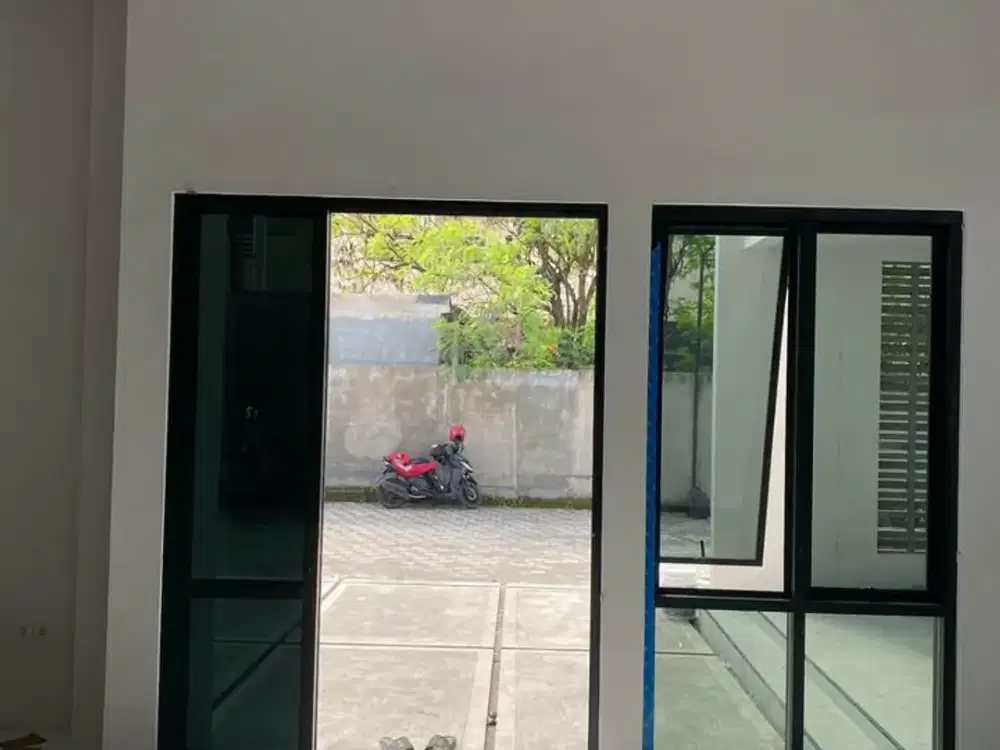 Rumah MEwah di Solo baru 3 menit dari DR Oen SOBA