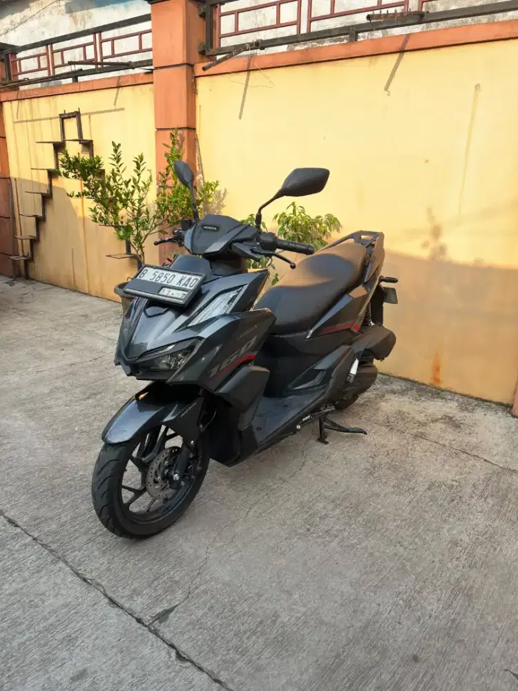 Dijual honda vario 160 tahun 2022 pajak panjang