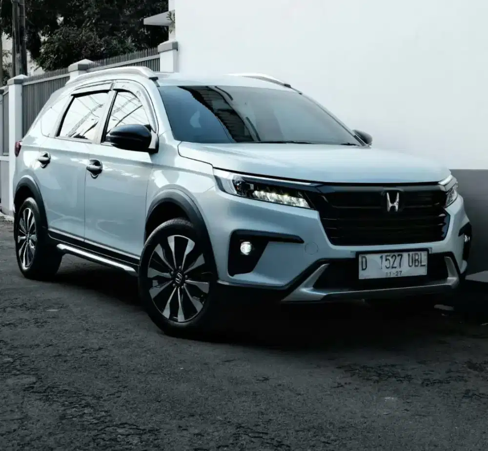 BRV PRESTIGE 1.5 AT 2022 KM 37rb RECORD HONDA BANDUNG
