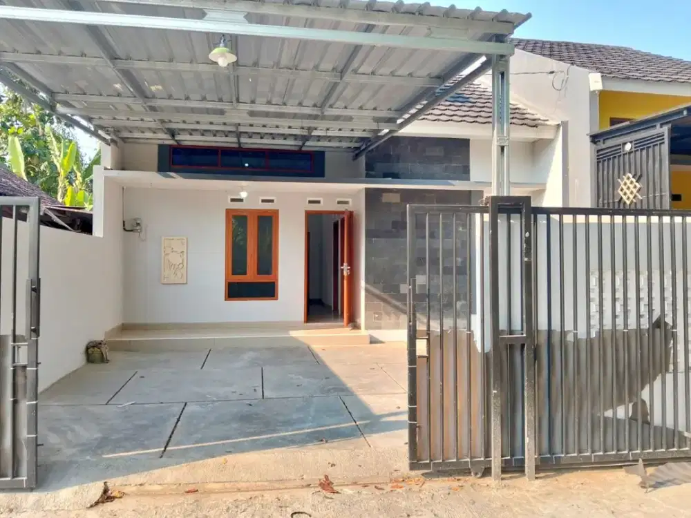 DIJUAL RUMAH SIAP HUNI 4KT 2KM DEKAT PKU GAMPING