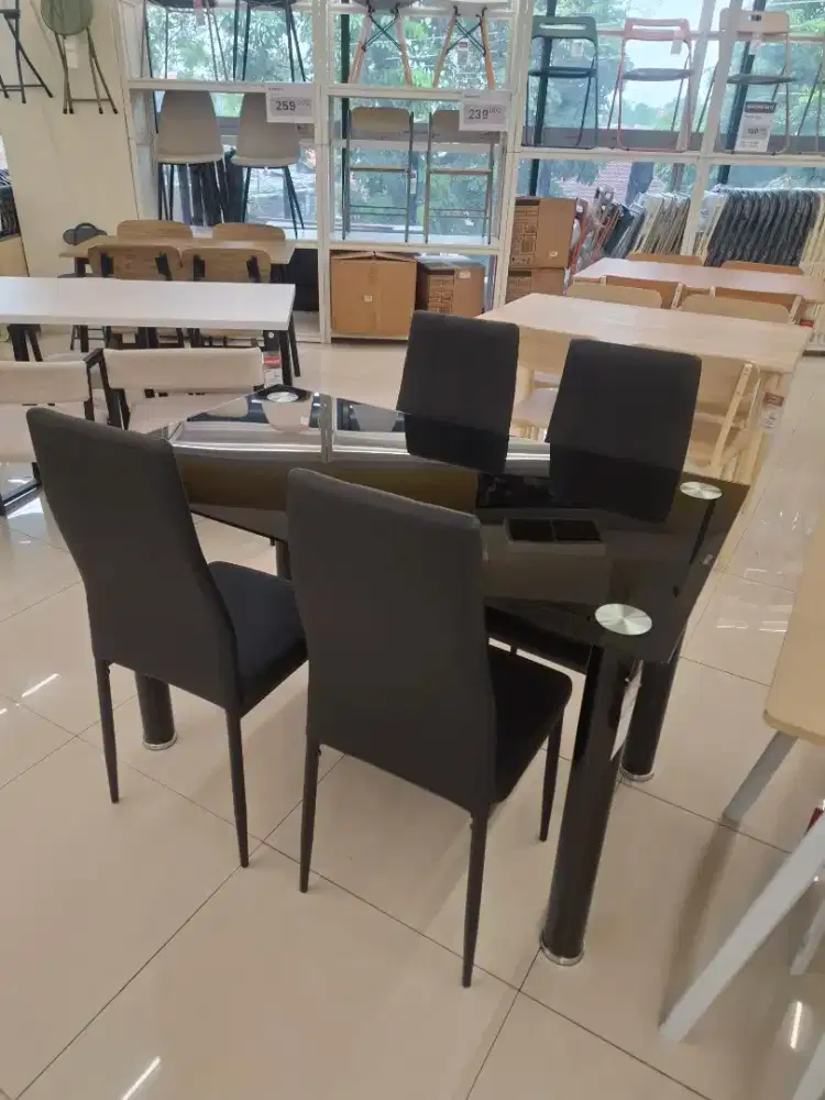 Set Mejaa Makan Tempred Glass