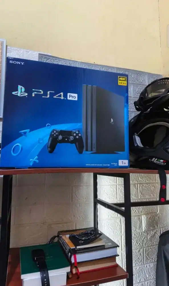 PS4 pro 1TB lengkap