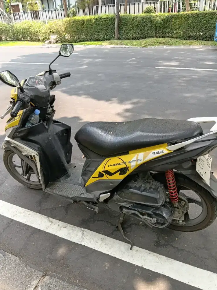 Yamaha mio m3 th. 2015. Plat B tangerang