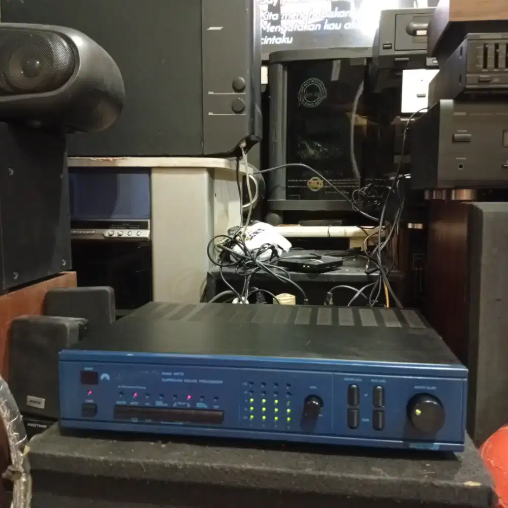 Amplifier surround paramount am7 s full ori normal canada