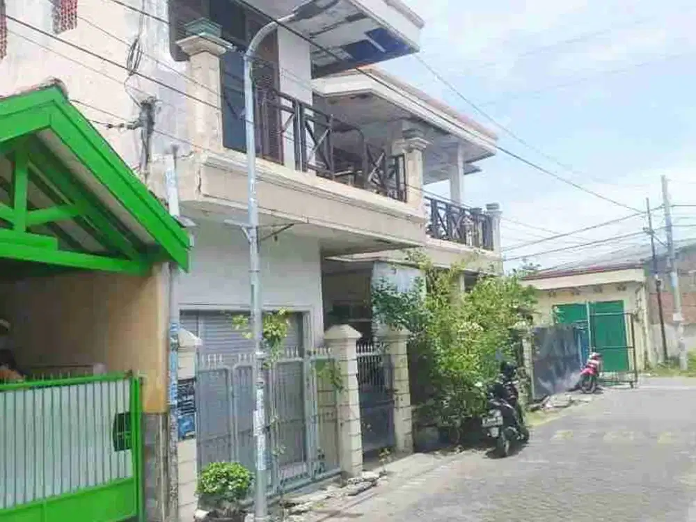 Dijual Rumah Hook 2 Lantai Kalijudan Mulyorejo Surabaya Timur Dekat Kampus Unair Its