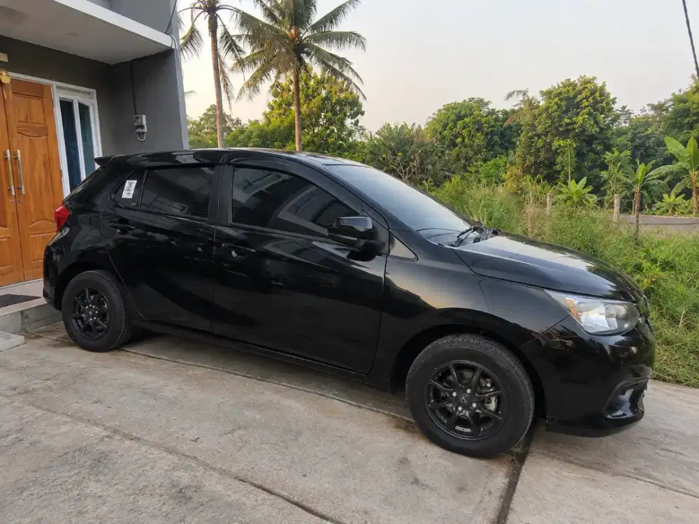 JUAL AYLA X AT 2023 akhir [KM rendah]