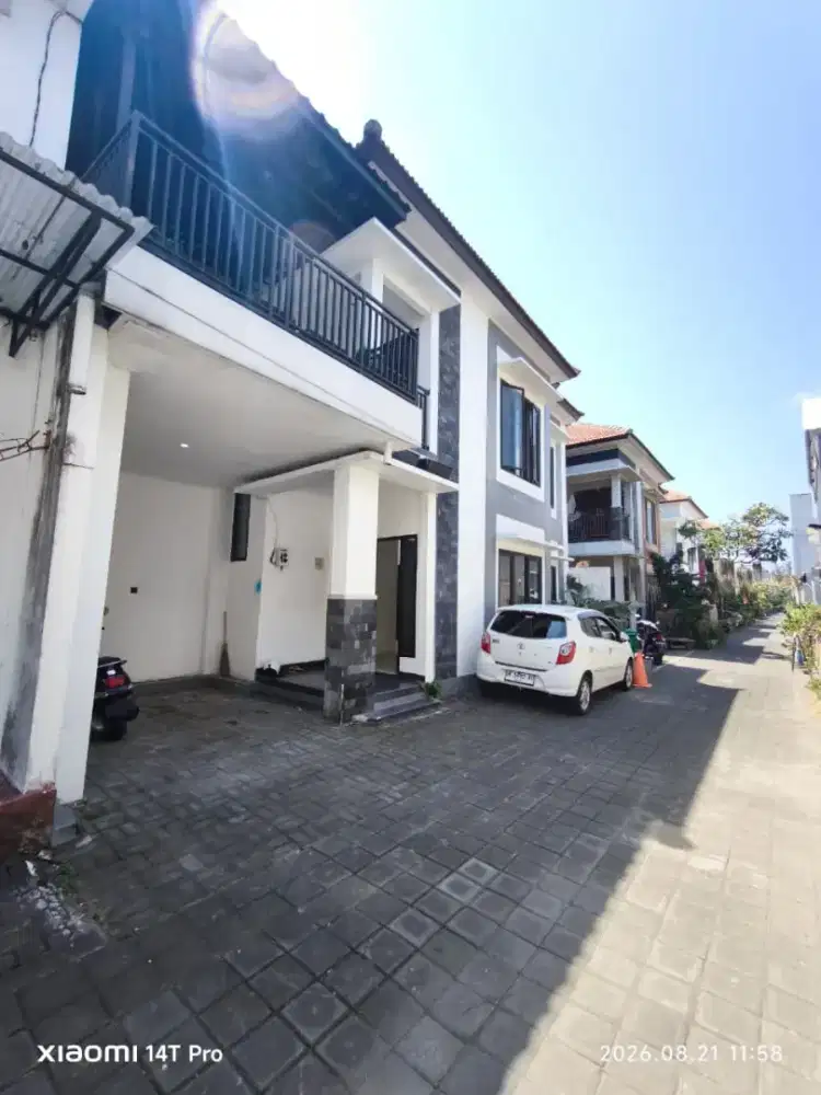 Rumah lantai 2 di perumahan gunung soputan dekat Iman Bonjol Denpasar
