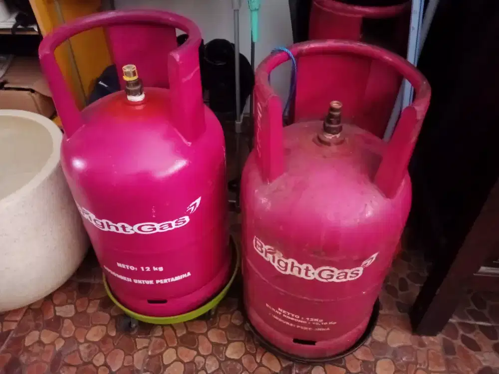 2Tabung Gas 12KG bekas