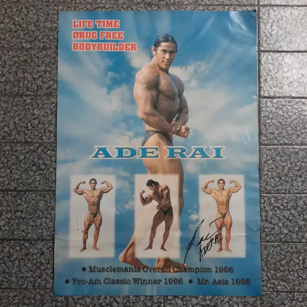 Poster Ade Rai Bertanda tangan asli