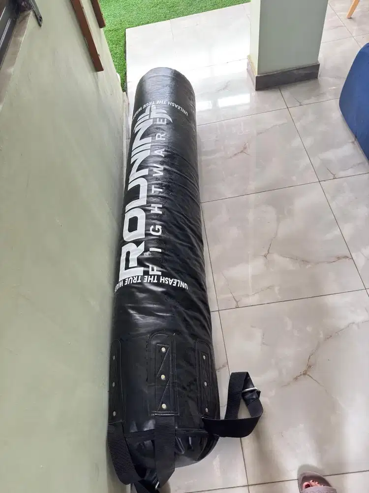 Heavy bag ( samsak) Rounin