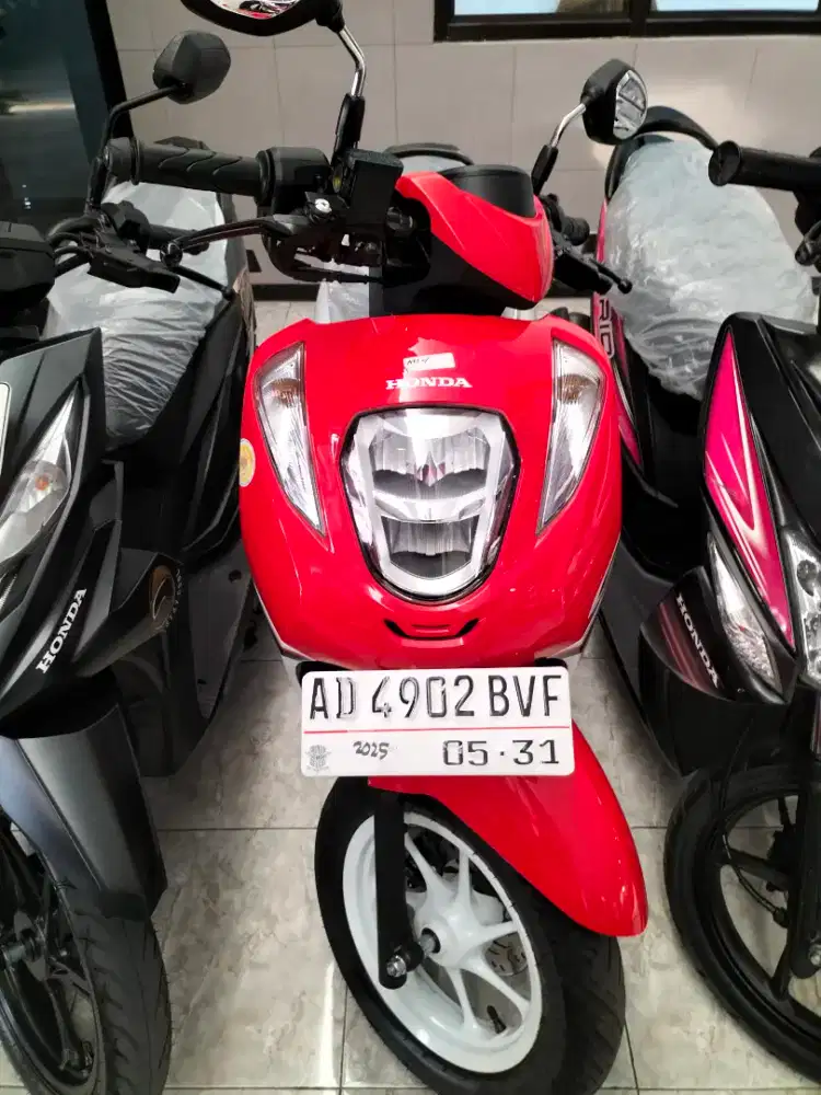 Honda Genio 2025