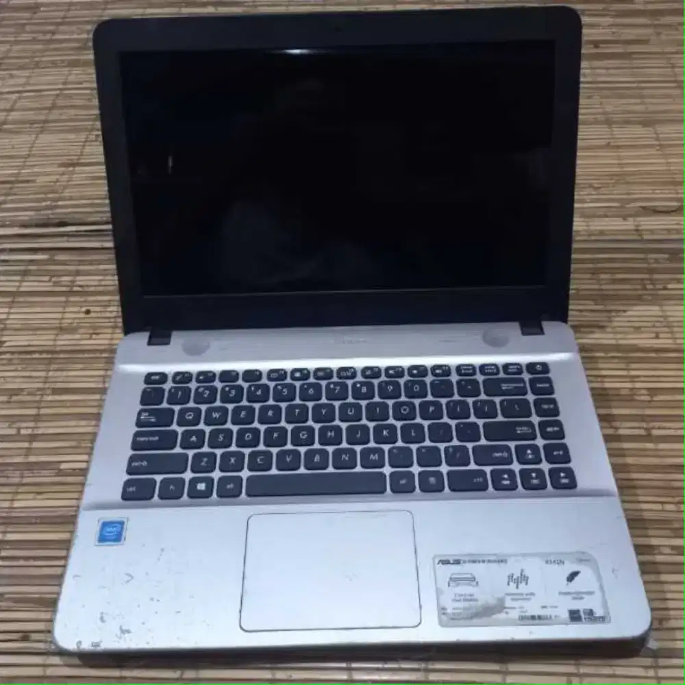 ASUS X441N Bekas Minus (Baterai, Keyboard, Touchpad)l