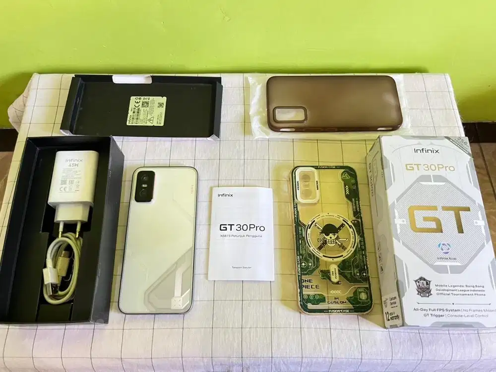 INFINIX GT 30 PRO 8/256 98% MULUS FULLSET ORIGINAL BH 99% TERAWAT